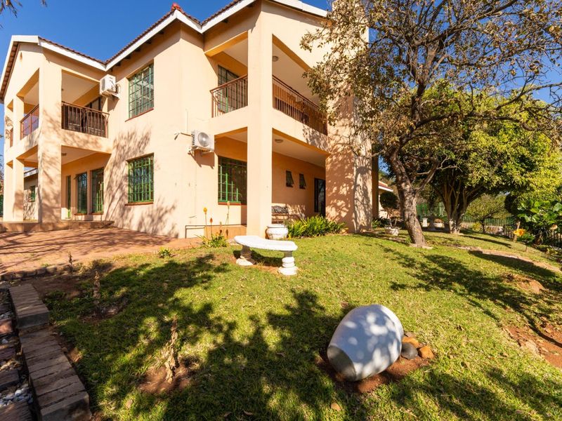 Magnificent Dalmada Plot with Stunning Features - Photo 4