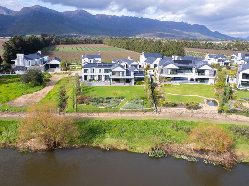 A Riverfront Sanctuary in the Heart of Val de Vie Estate - Photo 1