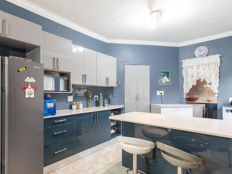 Excellent value for money investment in estate! - Photo 8