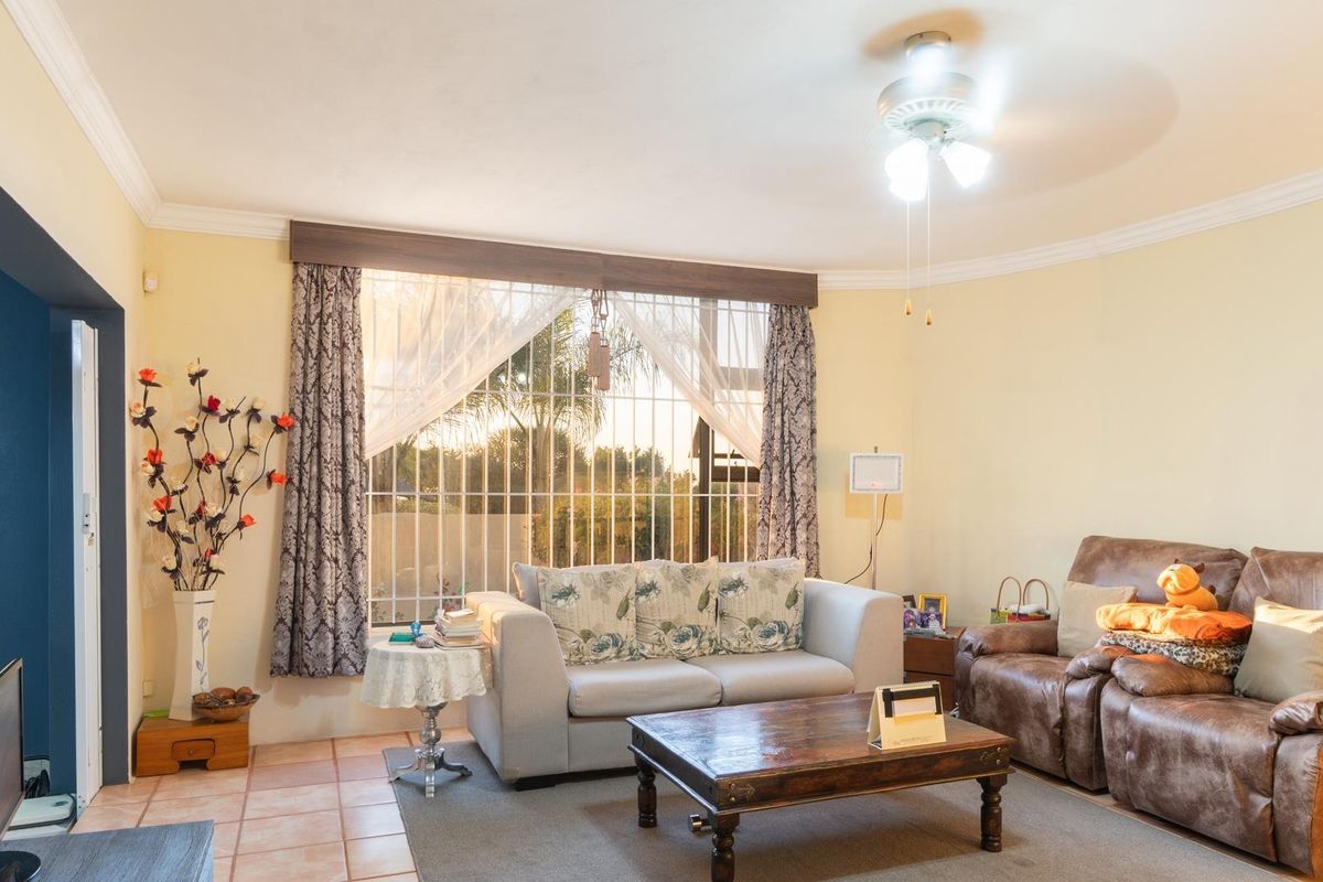 Excellent value for money investment in estate! - Photo 4