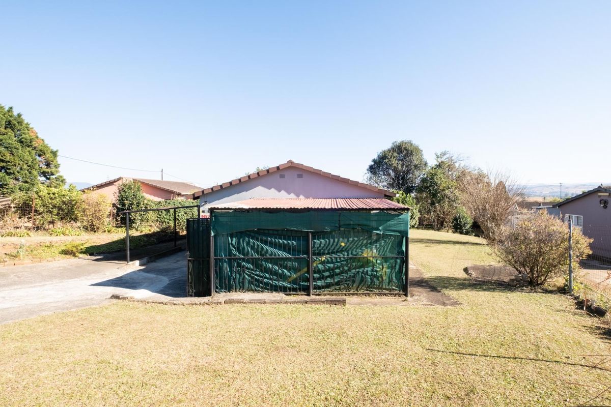 Neat 3-Bedroom Family Home – Howick West - Photo 4