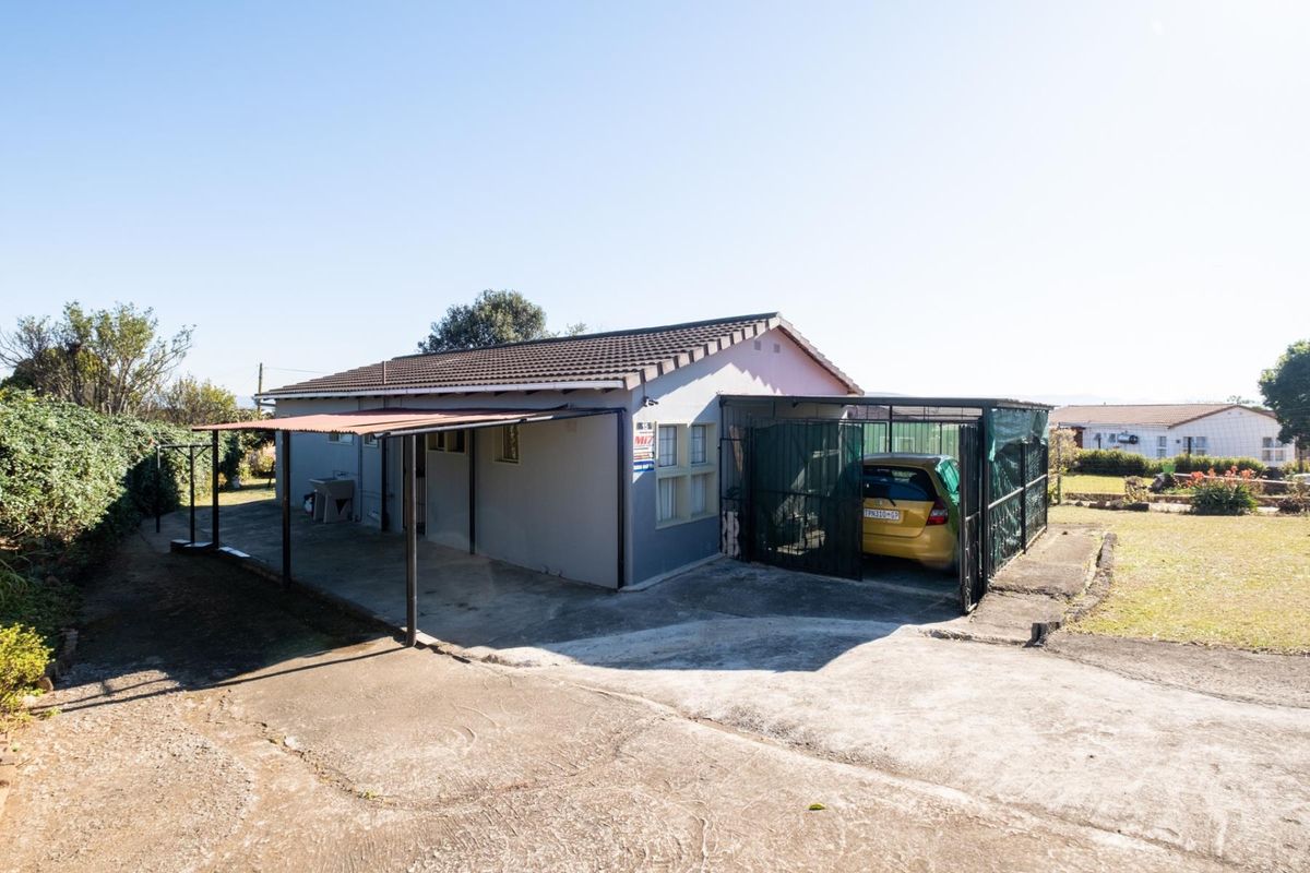 Neat 3-Bedroom Family Home – Howick West - Photo 3
