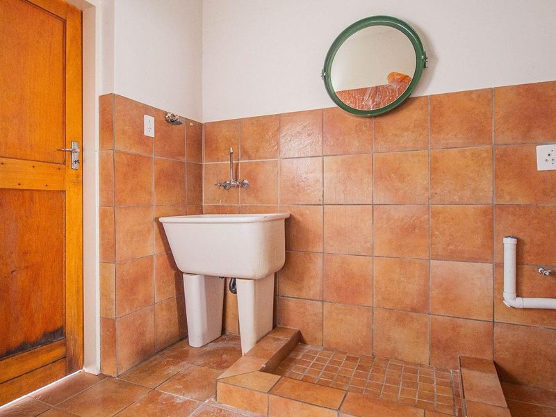 3 Bedroom Townhouse in Bendor! - Photo 4