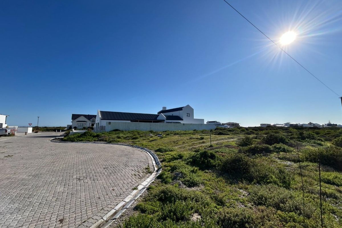 Seaside Living Starts Here - Perfect Vacant Stand Just Steps from the Beach! - Photo 3