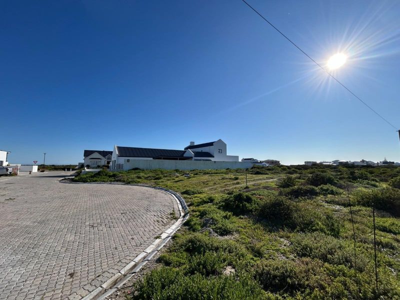 Seaside Living Starts Here - Perfect Vacant Stand Just Steps from the Beach! - Photo 3