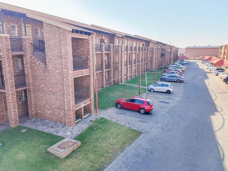 Excellent Investment Potential!!! - Photo 1