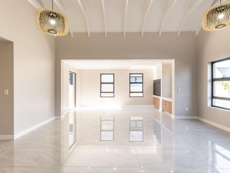 3-Bedroom House For Sale in Altona Village, Worcester, Western Cape - Photo 4