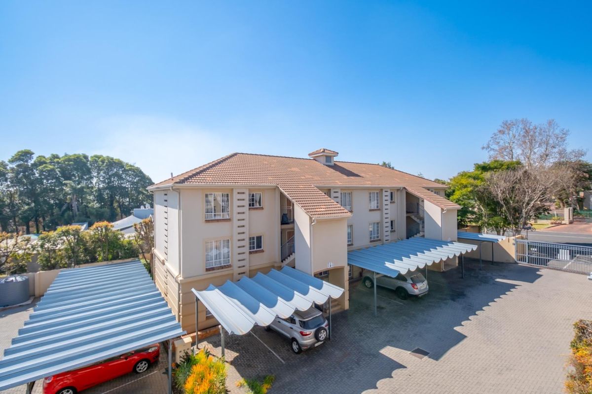 Investment Unit in High Demand Area. - Photo 3