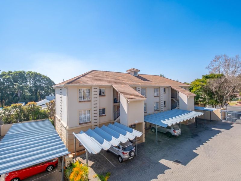 Investment Unit in High Demand Area. - Photo 3