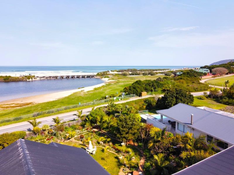 Ocean and Lagoon Views from this Stunning Guesthouse in Wilderness on the Garden Route - Photo 9