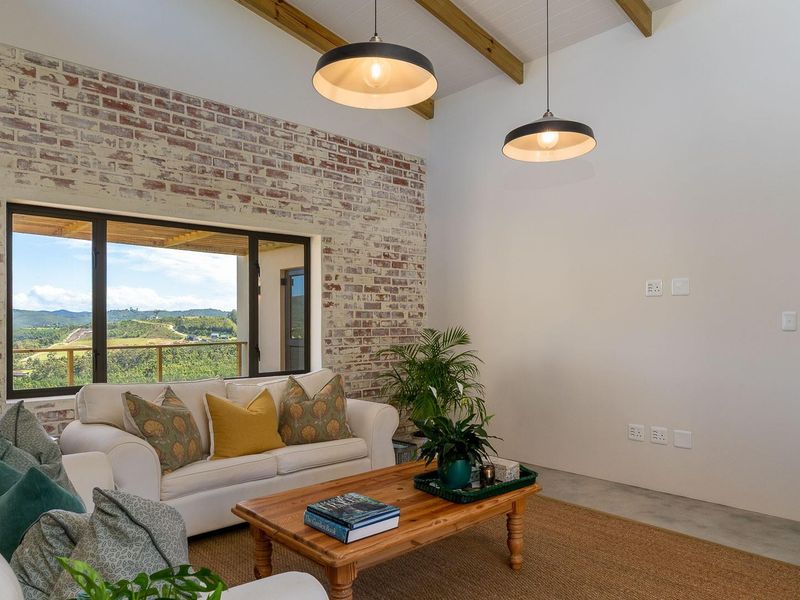 Brand New Lock Up and Go - Pet Friendly Home - Photo 8