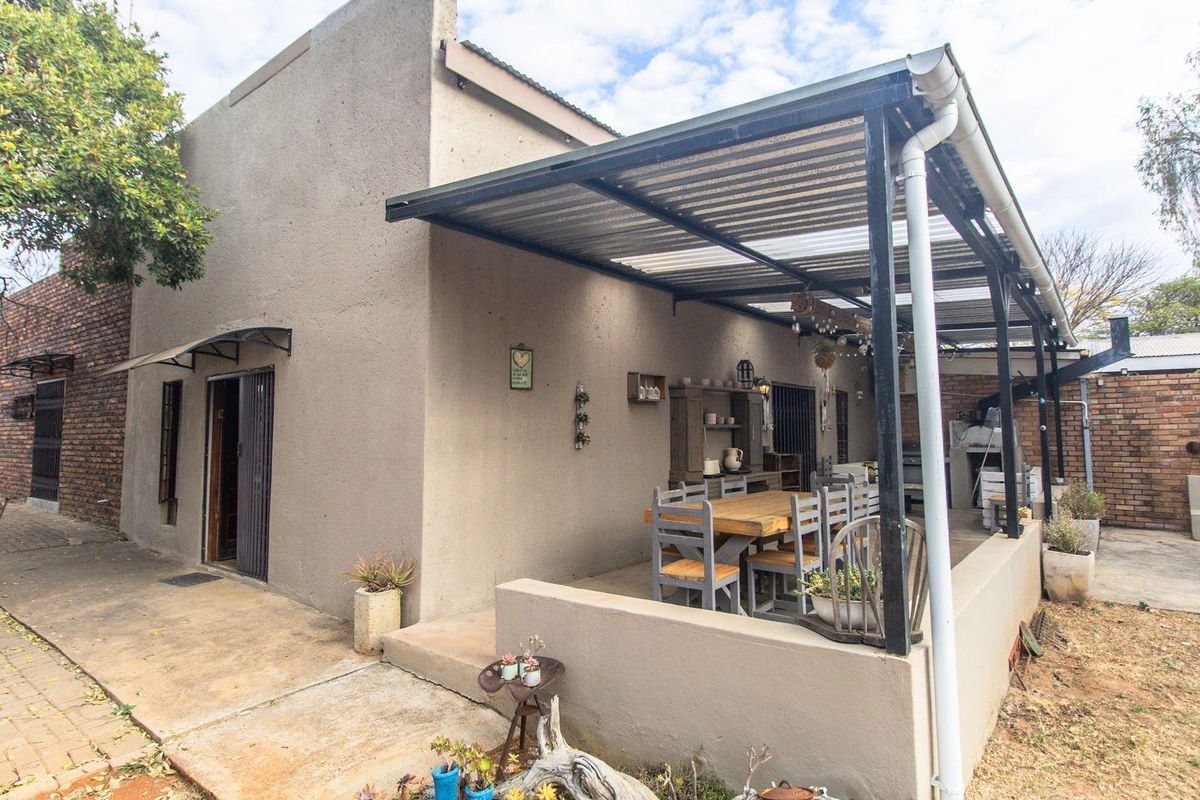 Smallholding with 2 flatlets in Myngenoegen!  - Photo 3