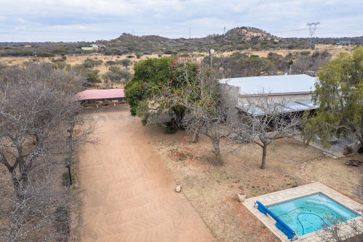 Smallholding with 2 flatlets in Myngenoegen!  - Photo 4