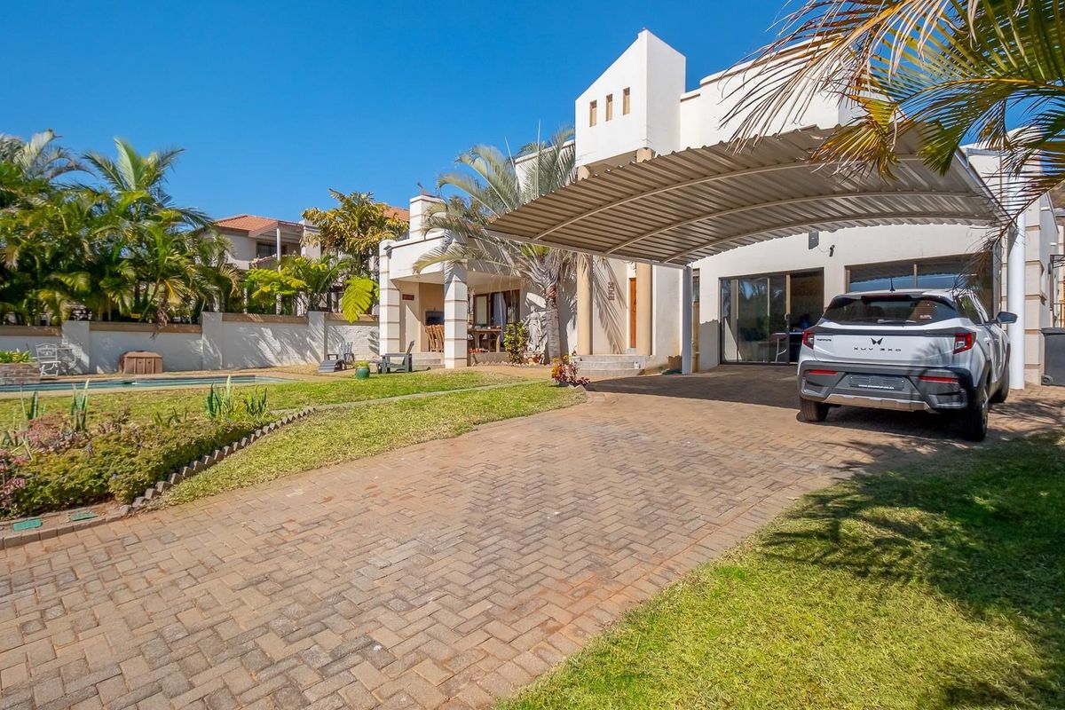 Stylish 3-Bedroom Family Home For Sale in Montana Park, Pretoria - Photo 4
