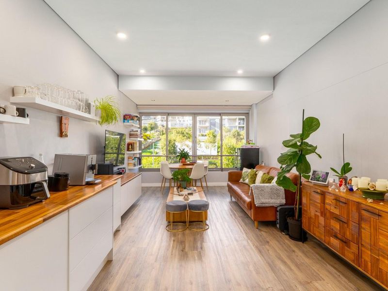 Prestine 2-bedroom unit in De Plattekloof Lifestyle and Retirement Estate, Plattekloof is FOR SALE - Photo 2