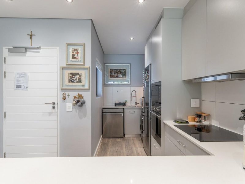 Prestine 2-bedroom unit in De Plattekloof Lifestyle and Retirement Estate, Plattekloof is FOR SALE - Photo 9