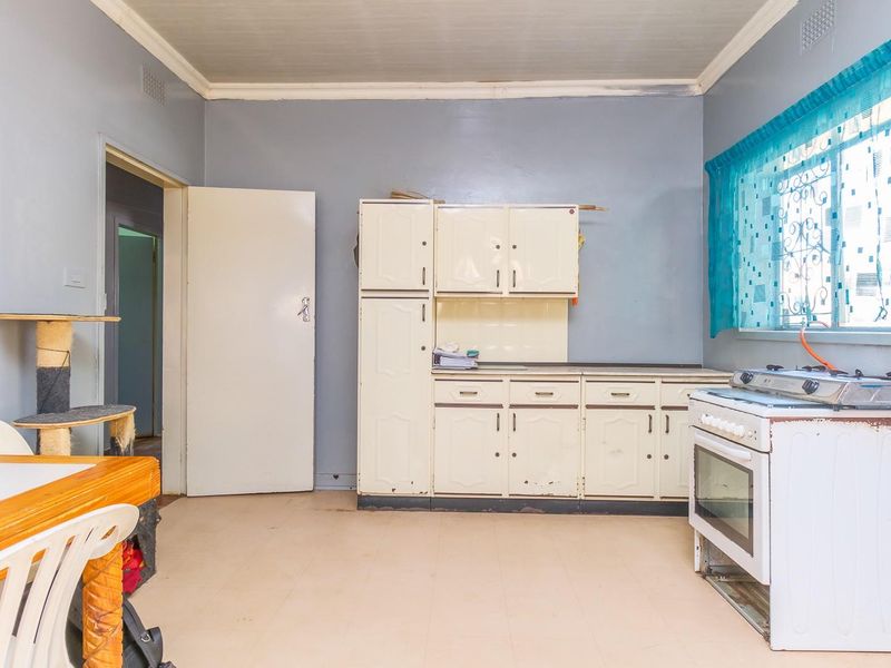 Property for Sale – Oos-Einde, Rustenburg  - Photo 8