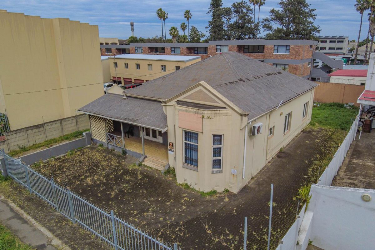 Commercial Property For Sale In Southernwood - Photo 2