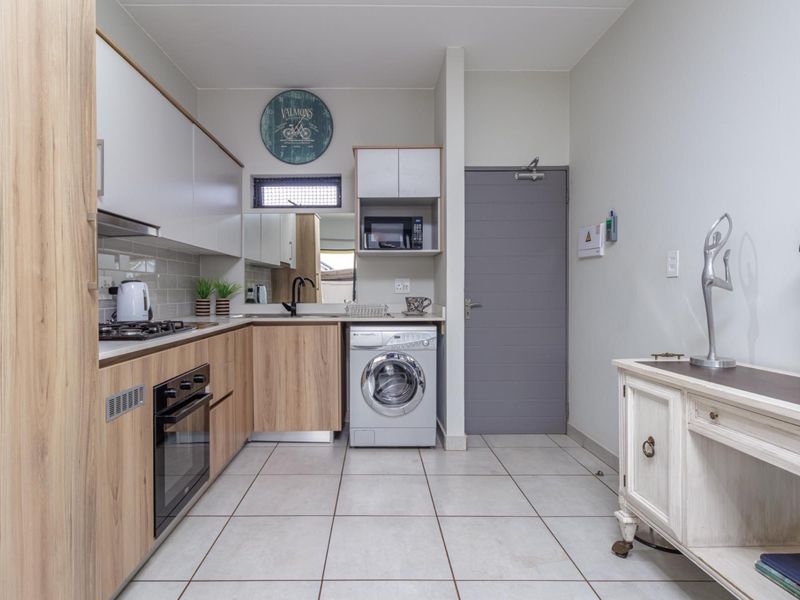 Apartment Under Offer in Pinehaven Krugersdorp - Photo 7