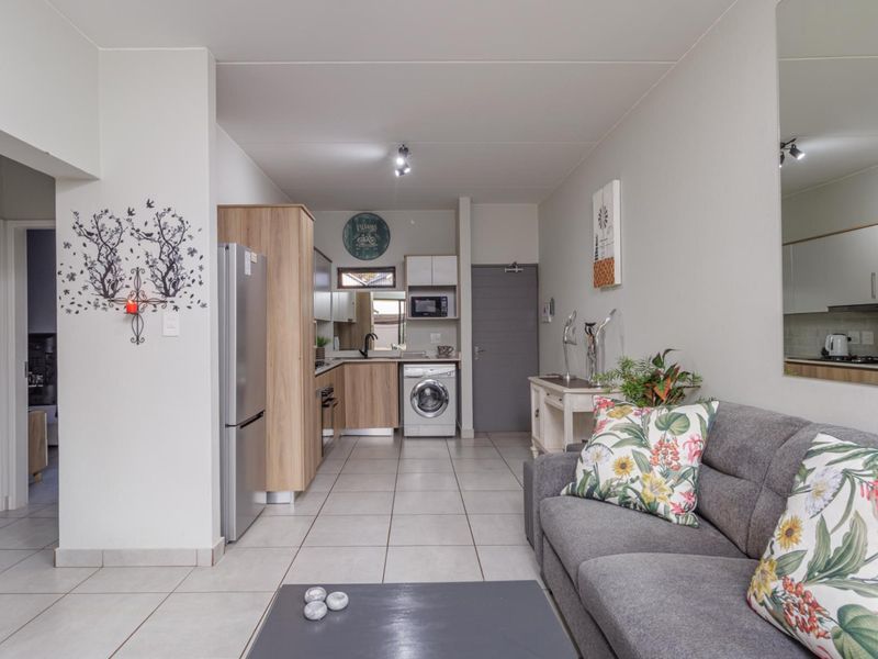 Apartment Under Offer in Pinehaven Krugersdorp - Photo 5