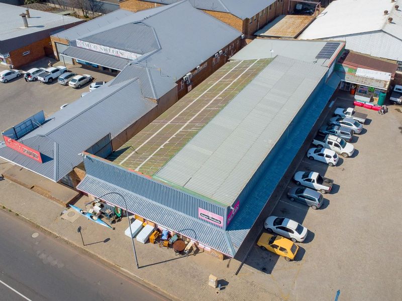 High foot traffic. Prime street exposure. Endless business potential. Secure this Heidelberg gem tod - Photo 9