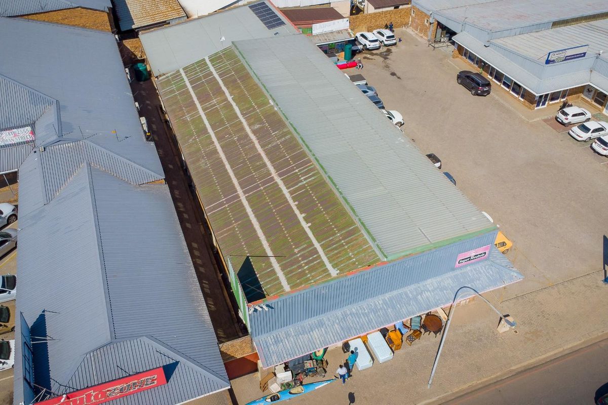 High foot traffic. Prime street exposure. Endless business potential. Secure this Heidelberg gem tod - Photo 4