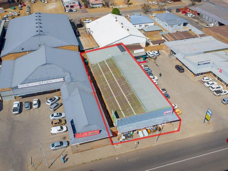 High foot traffic. Prime street exposure. Endless business potential. Secure this Heidelberg gem tod - Photo 3