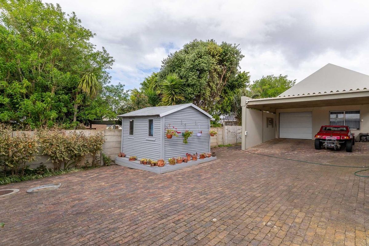 House For Sale in Hartenbos Central Hartenbos - Photo 4