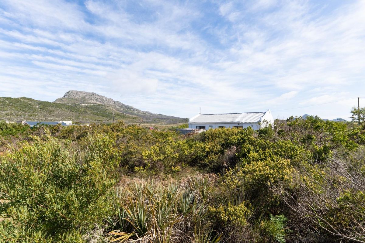 Close to the main road, the R44 and located in Silver Sands area in Betty's Bay - Photo 4
