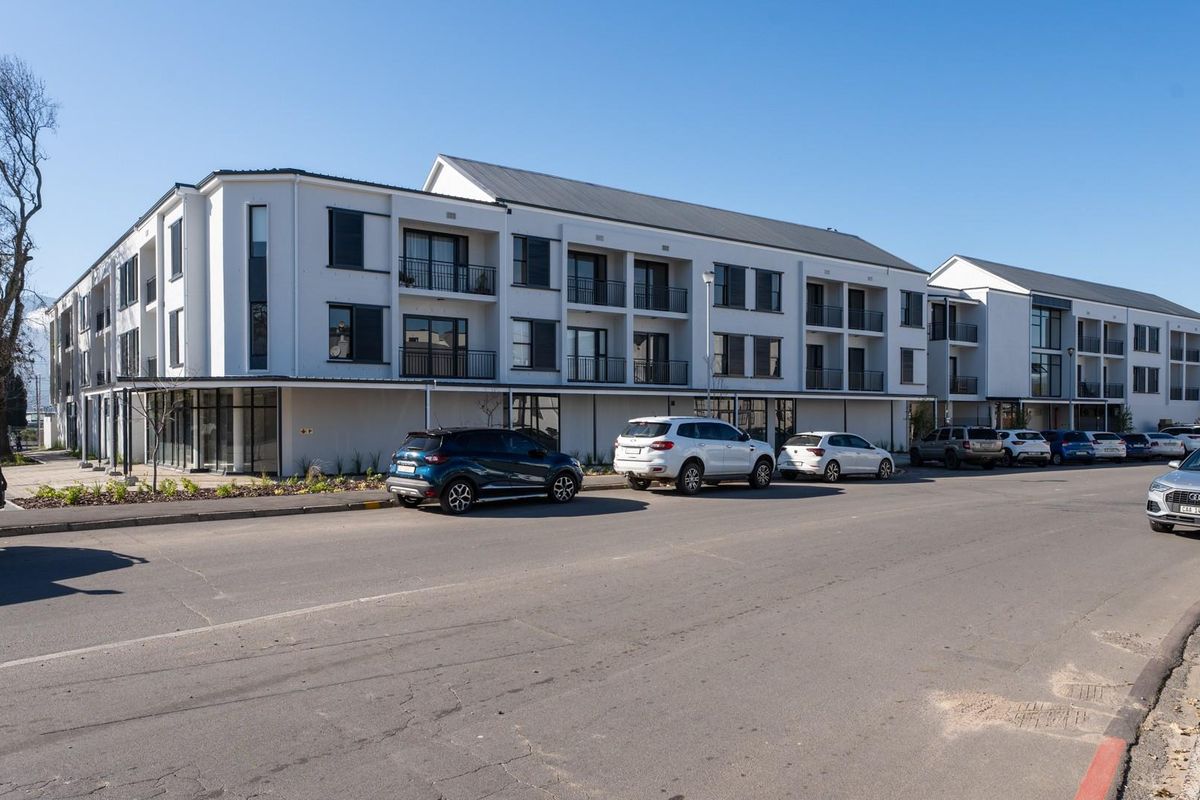 Apartment For Sale in Paarl South Paarl - Photo 2