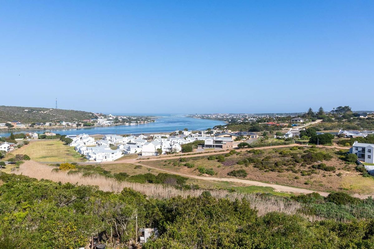 Apartment For Sale in Stilbaai Wes Stilbaai - Photo 2