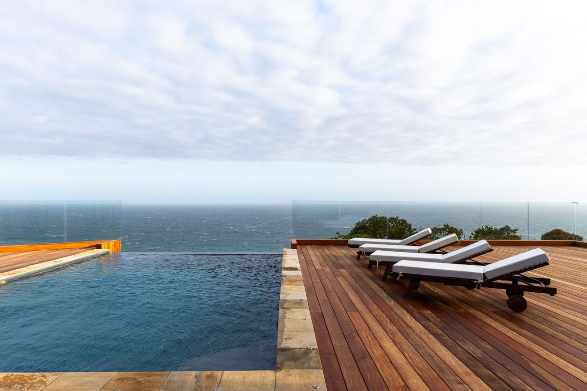 Luxury Cliff-Top Villa in Breakwater Bay Eco Estate - Photo 4