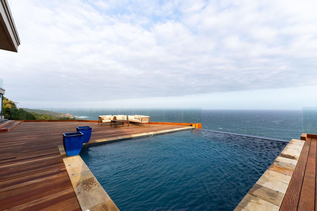 Luxury Cliff-Top Villa in Breakwater Bay Eco Estate - Photo 2