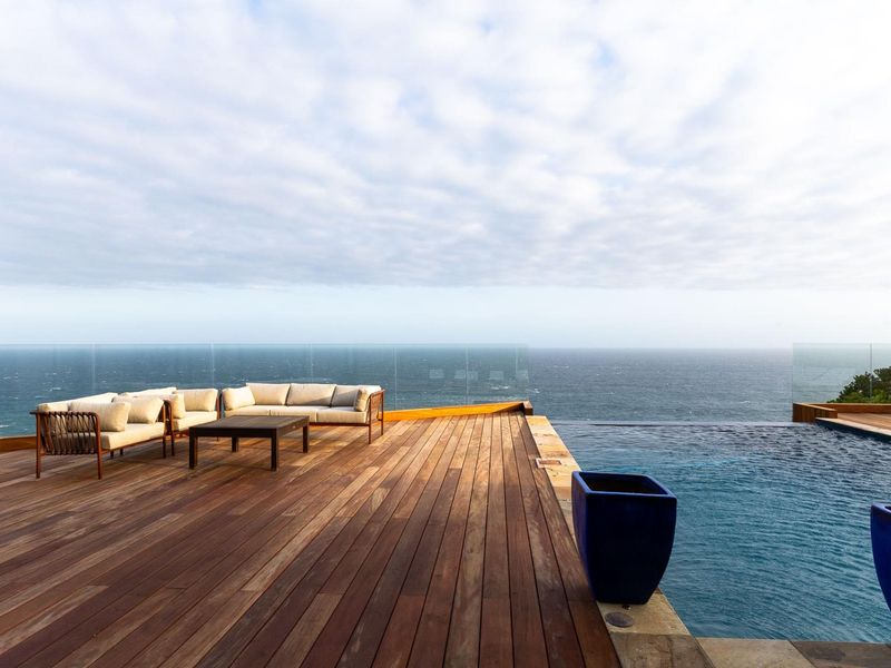 Luxury Cliff-Top Villa in Breakwater Bay Eco Estate - Photo 6