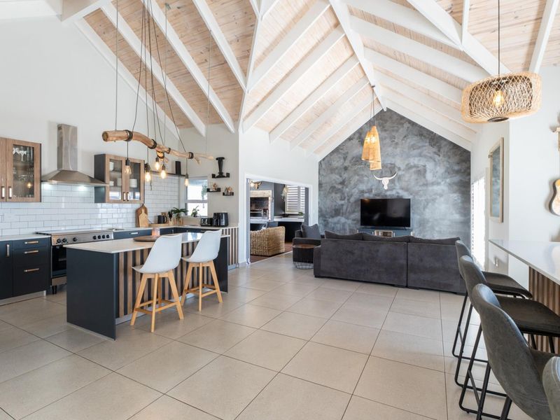 House For Sale in Laguna Langebaan - Photo 7