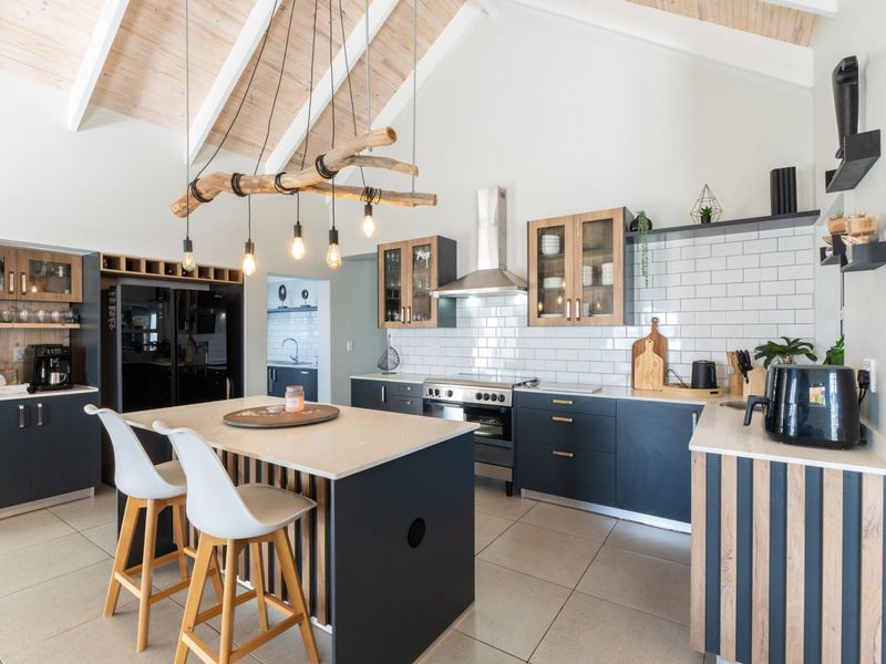 House For Sale in Laguna Langebaan - Photo 4