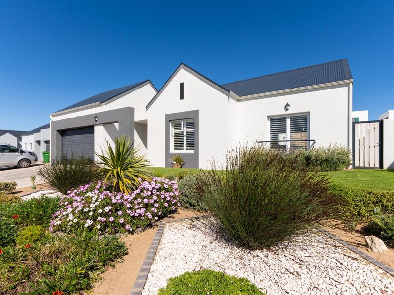 House For Sale in Laguna Langebaan - Photo 1