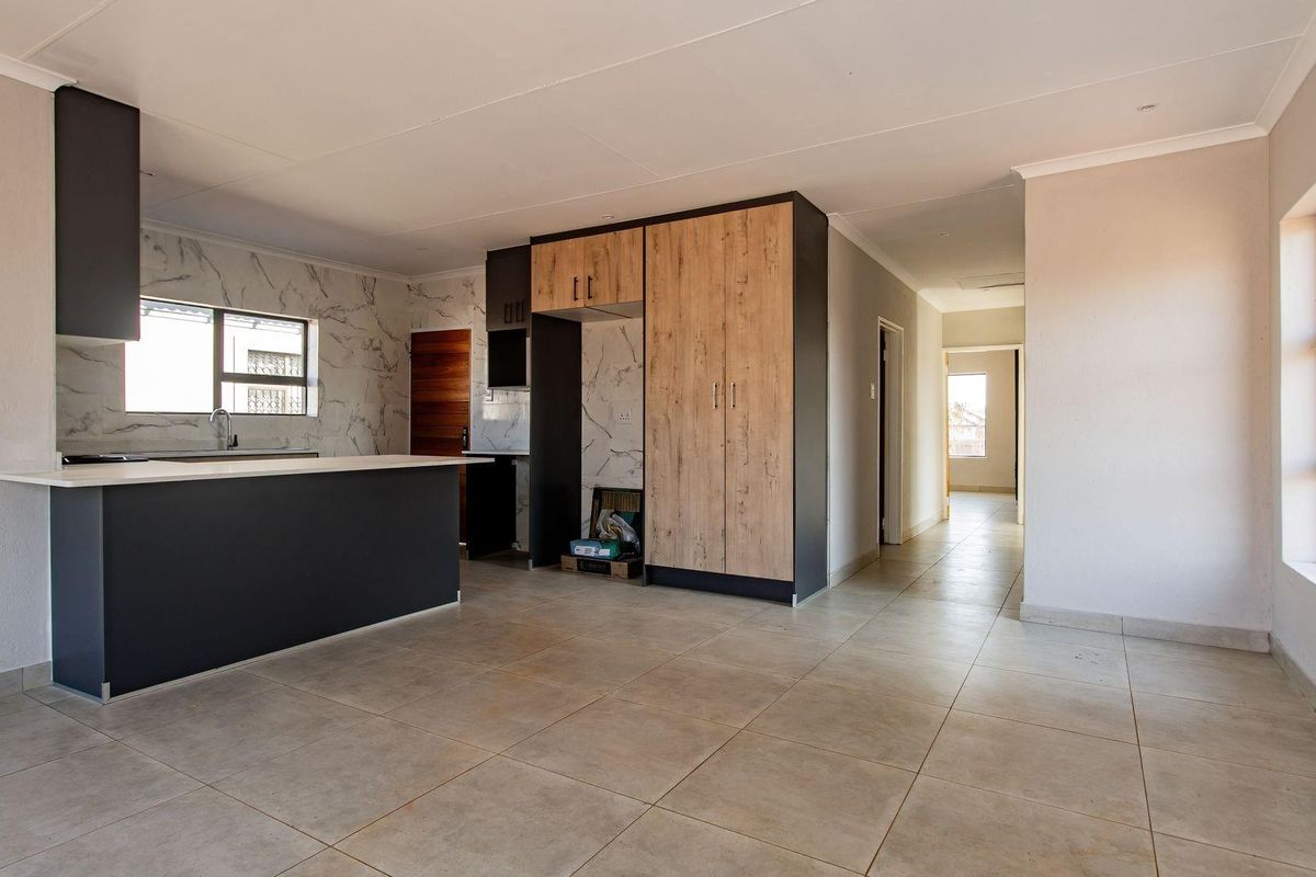 House For Sale in Bendor Polokwane - Photo 3