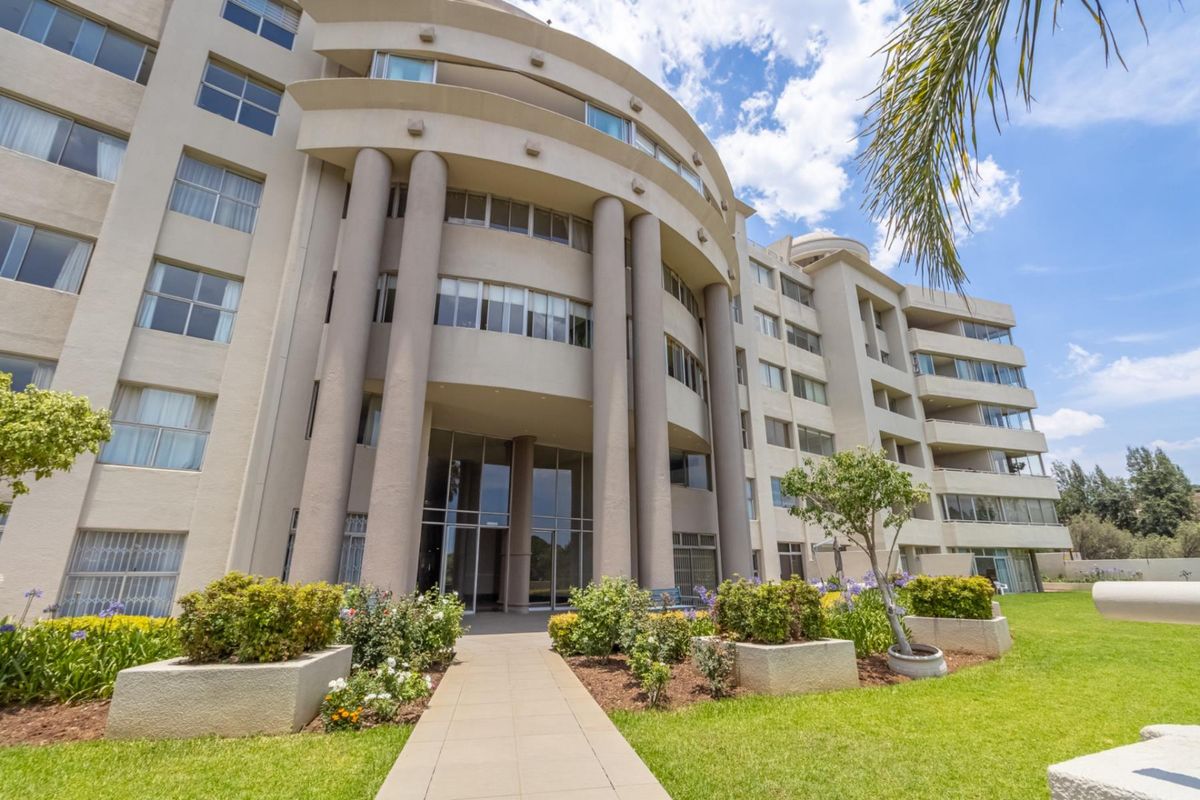 Apartment For Sale in Morningside Sandton - Photo 2