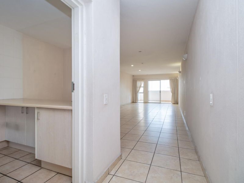 Apartment For Sale in Morningside Sandton - Photo 3