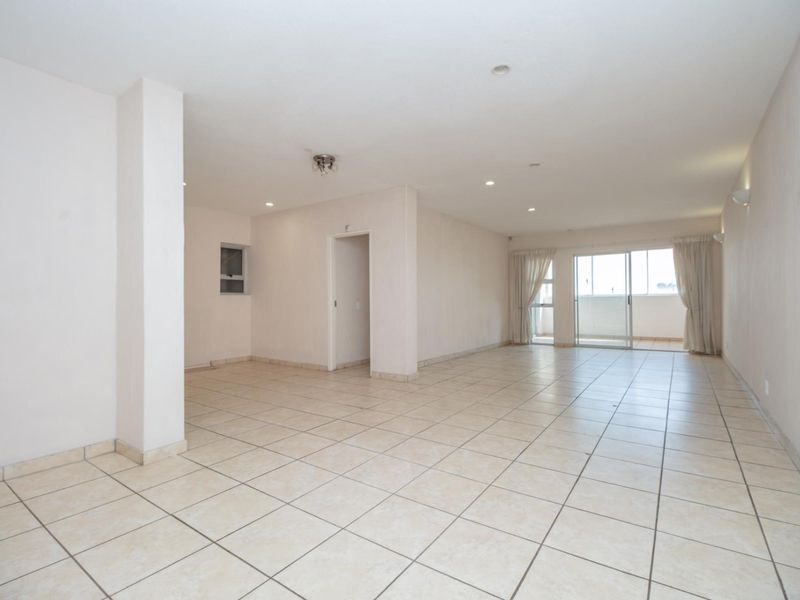 Apartment For Sale in Morningside Sandton - Photo 4