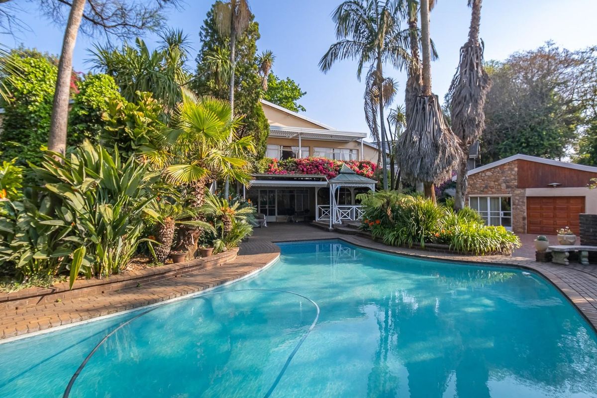 A Grand Old Lady in Northcliff - Timeless Charm Meets Endless Possibility! - Photo 2