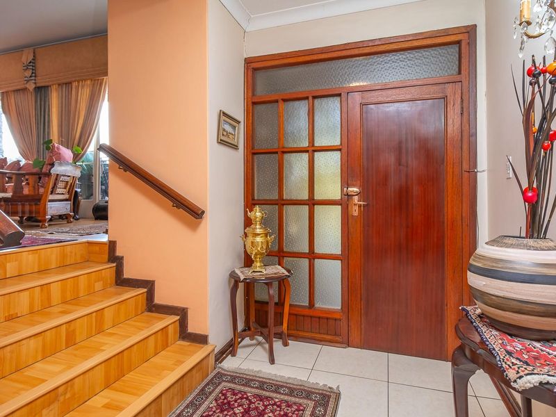 A Grand Old Lady in Northcliff - Timeless Charm Meets Endless Possibility! - Photo 8