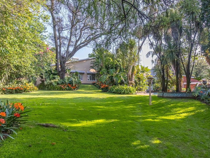 A Grand Old Lady in Northcliff - Timeless Charm Meets Endless Possibility! - Photo 4