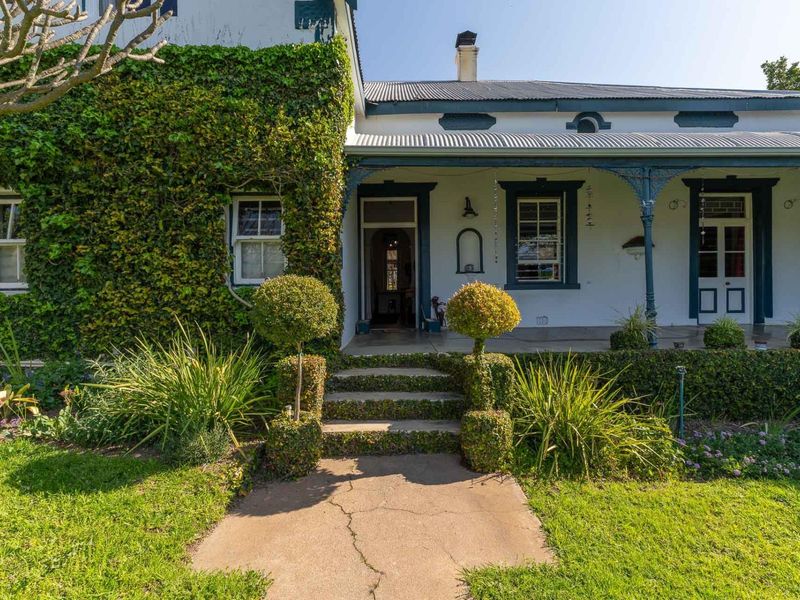 Five Bedroom House for Sale in Wellington - Photo 9