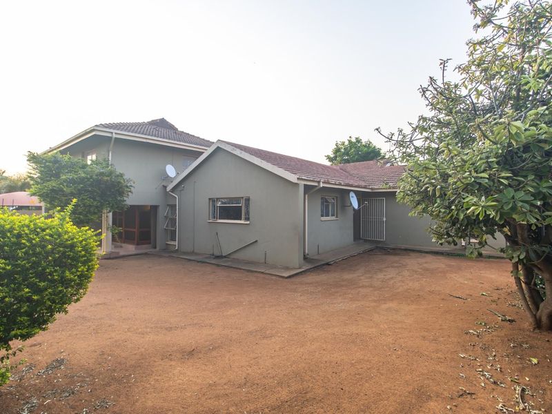 Prime Location, Big Investment Potential - Photo 9