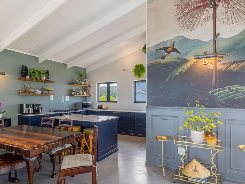 Exquisite Coastal Gem for Sale in Herolds Bay, Western Cape - Photo 7