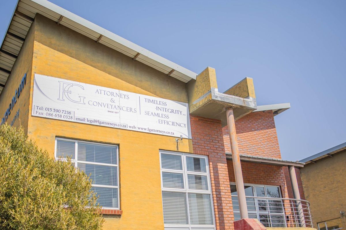 Modern First-Floor Office with Boardroom in Bendor - Photo 2