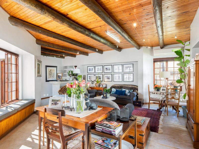 House For Sale In Robertson - Photo 2