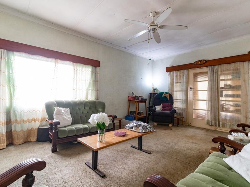 3-BEDROOM HOUSE IN CAMBRIDGE - Photo 7